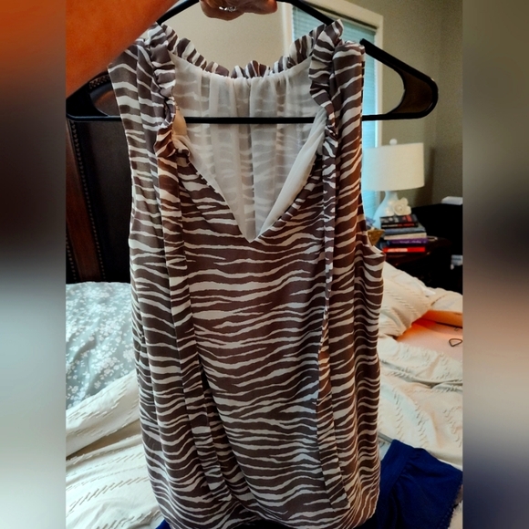 LOFT Zebra print blouse gray/white - Picture 3 of 4